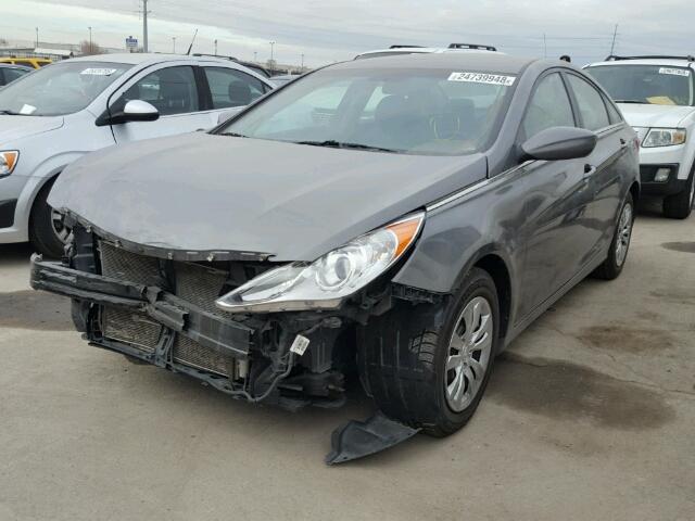 5NPEB4AC3BH034147 - 2011 HYUNDAI SONATA GLS GRAY photo 2