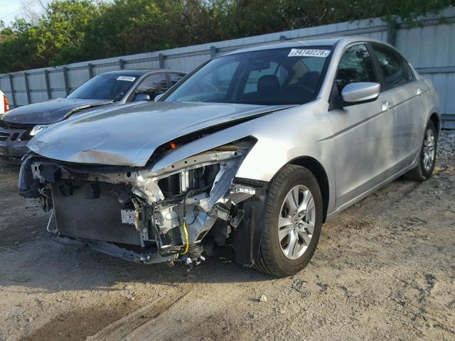 1HGCP2F66CA177524 - 2012 HONDA ACCORD SE SILVER photo 2