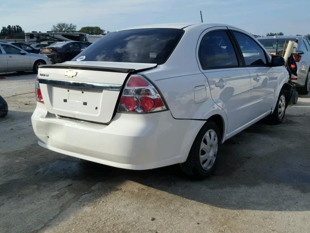 KL1TD5DE8BB191587 - 2011 CHEVROLET AVEO LS WHITE photo 4