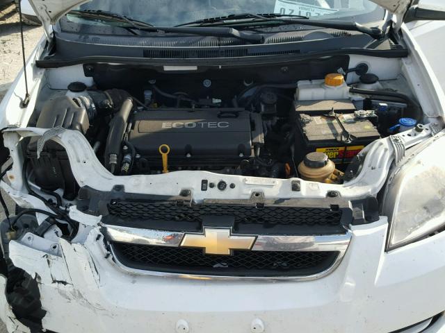 KL1TD5DE8BB191587 - 2011 CHEVROLET AVEO LS WHITE photo 7