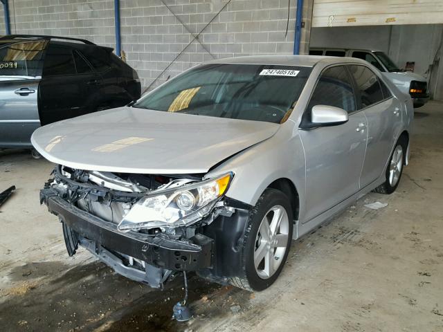 4T1BF1FK9EU814326 - 2014 TOYOTA CAMRY L SILVER photo 2