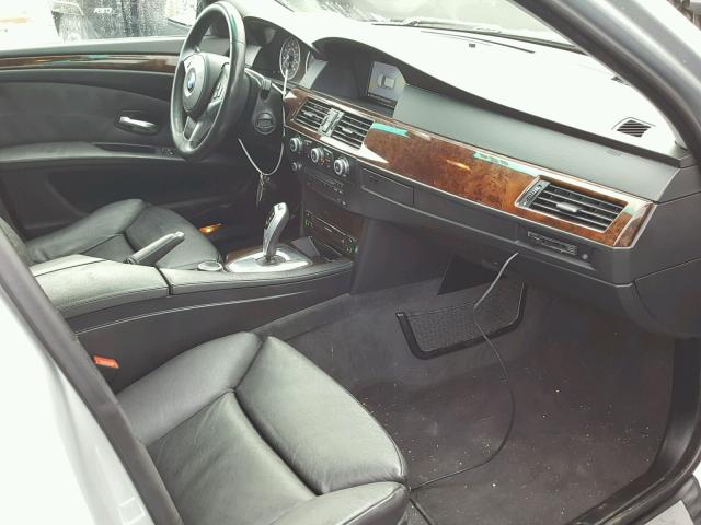 WBAPT73528CX00079 - 2008 BMW 535 XI SILVER photo 5