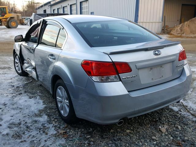 4S3BMBG67C3011826 - 2012 SUBARU LEGACY 2.5 SILVER photo 3