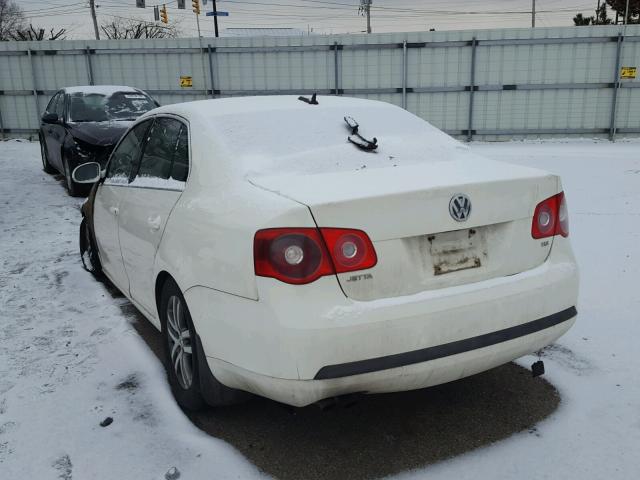 3VWDT71K26M772634 - 2006 VOLKSWAGEN JETTA TDI WHITE photo 3