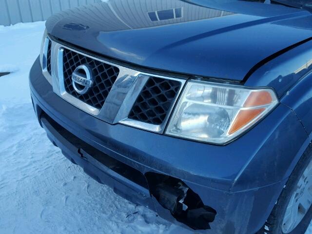 5N1AR18W25C762630 - 2005 NISSAN PATHFINDER BLUE photo 9