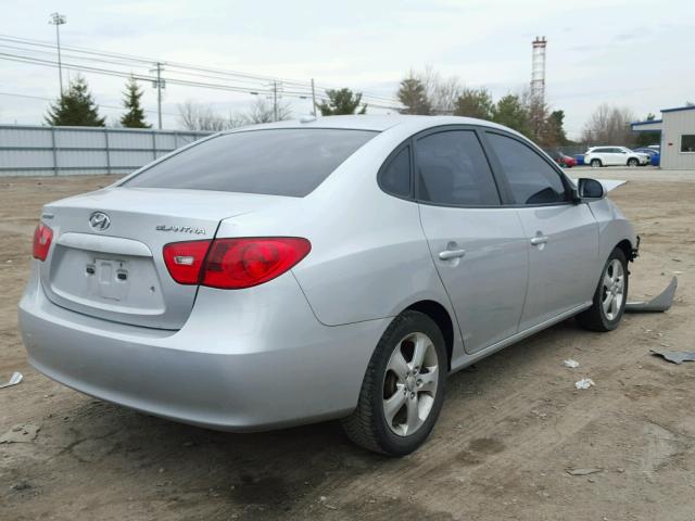 KMHDU46D38U532124 - 2008 HYUNDAI ELANTRA GL SILVER photo 4