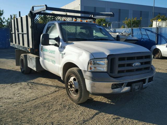 1FDWF36505EA15617 - 2005 FORD F350 SUPER WHITE photo 1