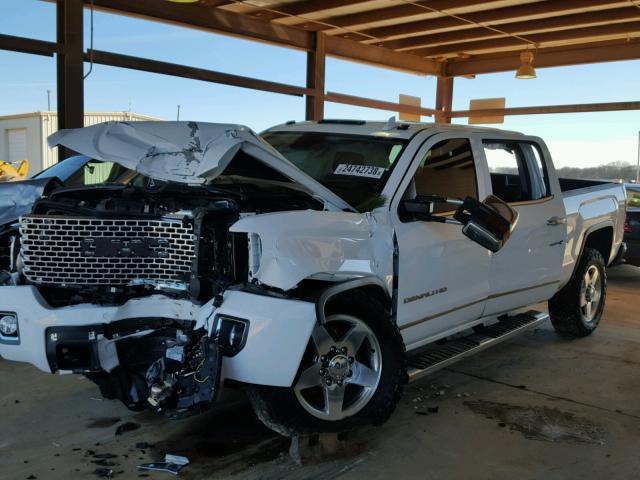 1GT120E81FF621203 - 2015 GMC SIERRA K25 WHITE photo 2