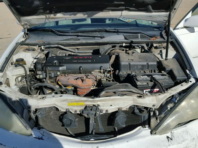 4T1BE32K64U363780 - 2004 TOYOTA CAMRY LE WHITE photo 7