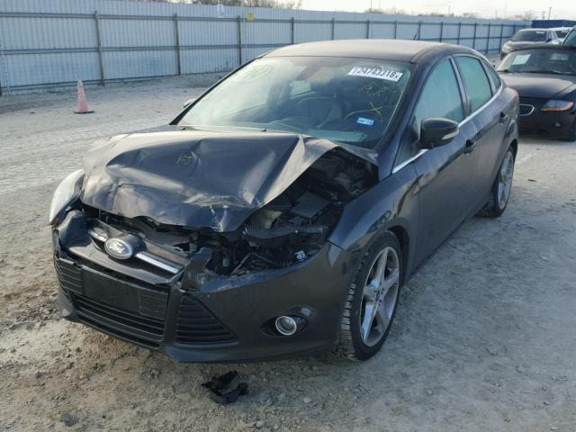 1FAHP3J28CL329344 - 2012 FORD FOCUS TITA BLACK photo 2