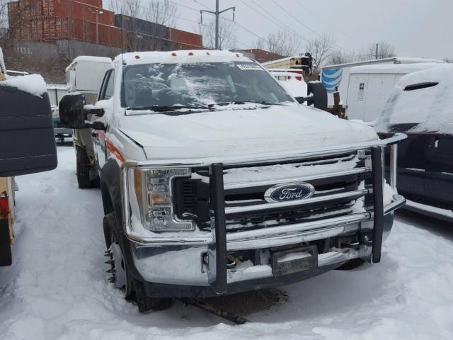 1FD0X4GT6HEC66815 - 2017 FORD F450 SUPER WHITE photo 1