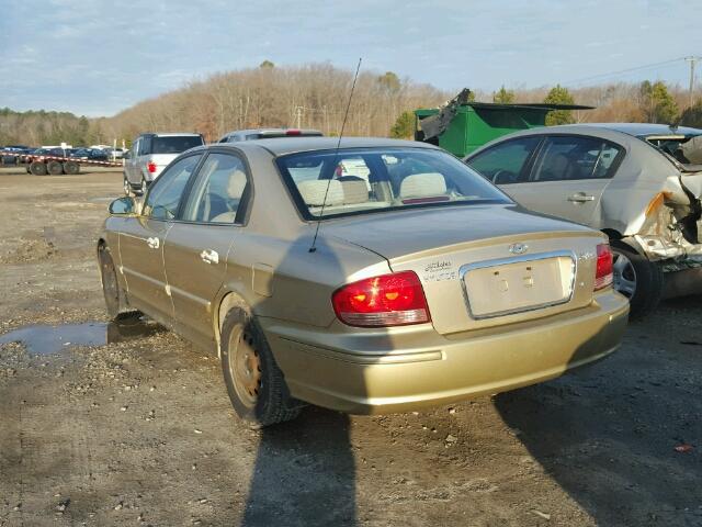 KMHWF25S83A807410 - 2003 HYUNDAI SONATA GL TAN photo 3