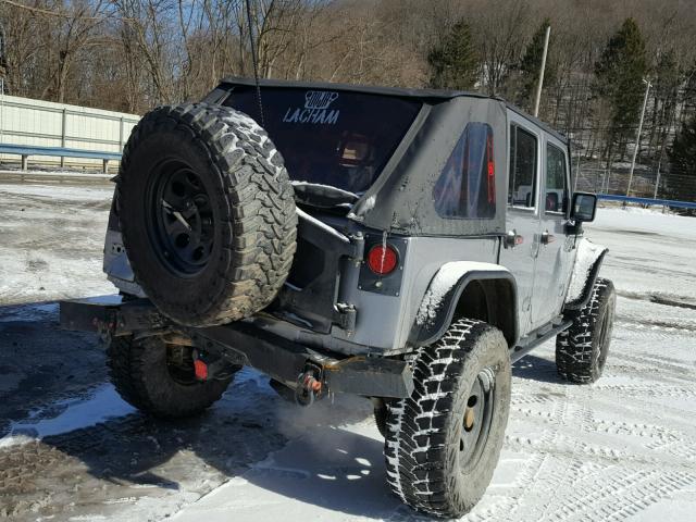 1C4BJWDG1EL259389 - 2014 JEEP WRANGLER U SILVER photo 4