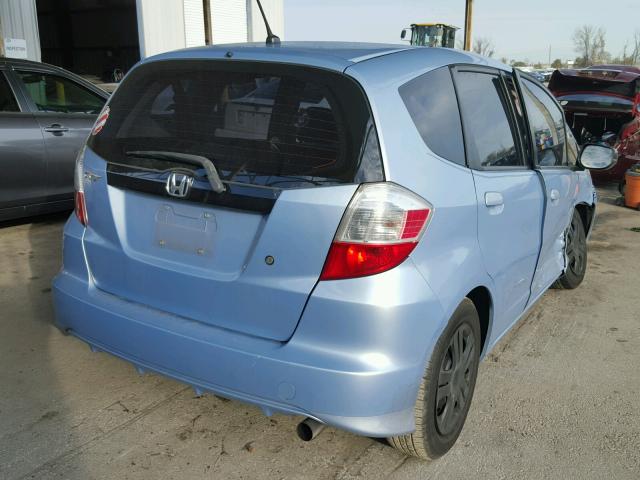 JHMGE88279S042542 - 2009 HONDA FIT BLUE photo 4