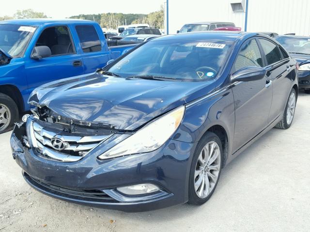 5NPEC4ACXBH151222 - 2011 HYUNDAI SONATA SE BLACK photo 2