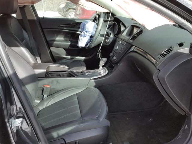 2G4GR5EK8C9169071 - 2012 BUICK REGAL BLACK photo 5