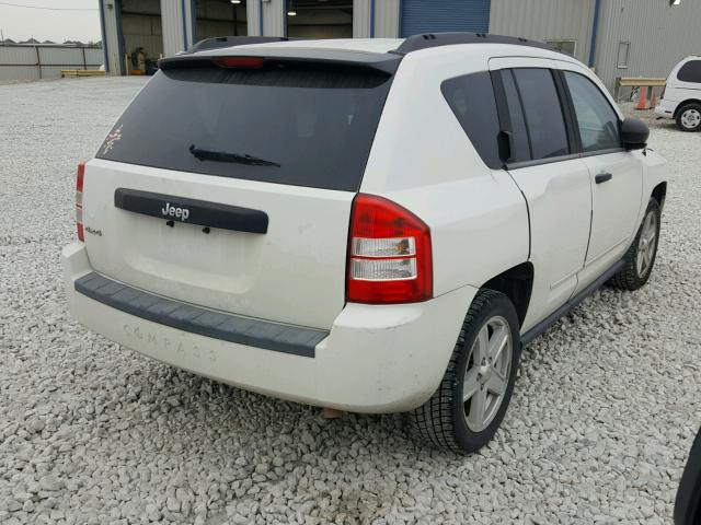 1J4FF47B59D232553 - 2009 JEEP COMPASS SP WHITE photo 4