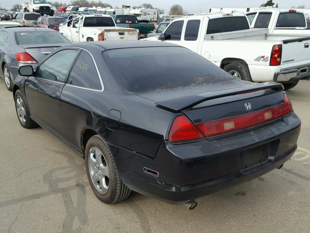 1HGCG2256XA026699 - 1999 HONDA ACCORD EX BLACK photo 3