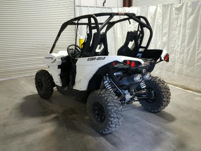 3JBPVAP25JJ000172 - 2018 CAN-AM MAVERICK X WHITE photo 3