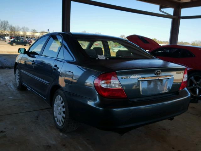 4T1BE32K12U536912 - 2002 TOYOTA CAMRY LE GREEN photo 3