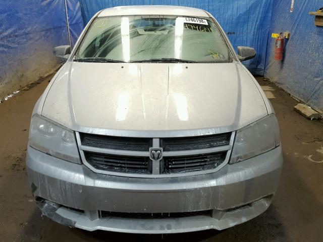 1B3LC46J78N261847 - 2008 DODGE AVENGER SE SILVER photo 9