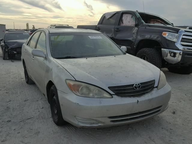 4T1BE32K14U831916 - 2004 TOYOTA CAMRY LE GOLD photo 1