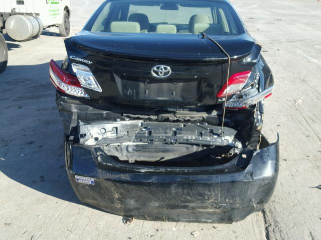 4T1BF3EK5BU760967 - 2011 TOYOTA CAMRY BASE BLACK photo 9