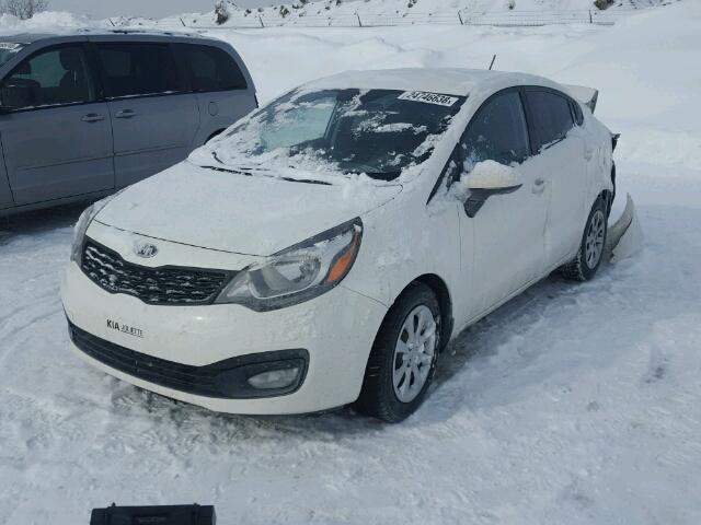 KNADM4A30D6261957 - 2013 KIA RIO LX WHITE photo 2