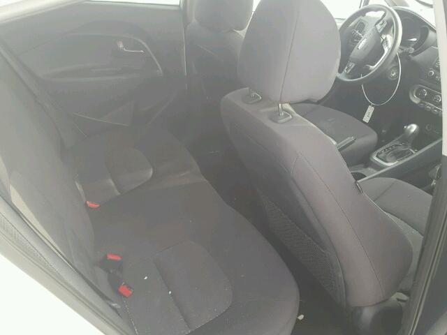 KNADM4A30D6261957 - 2013 KIA RIO LX Սպիտակ լուսանկար 6