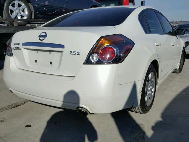 1N4AL21E88N448492 - 2008 NISSAN ALTIMA 2.5 WHITE photo 4