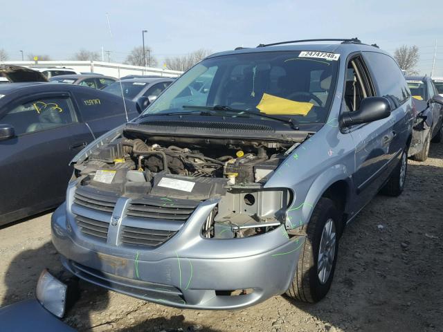 1D4GP24R45B351524 - 2005 DODGE GRAND CARA BLUE photo 2