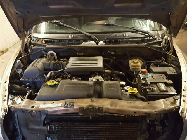 1B7GG2AN0YS754614 - 2000 DODGE DAKOTA QUA BROWN photo 7