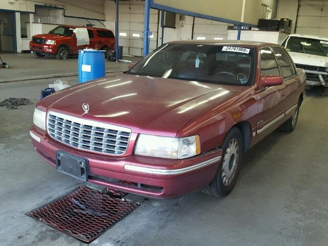 1G6KD54Y2XU738317 - 1999 CADILLAC DEVILLE MAROON photo 2