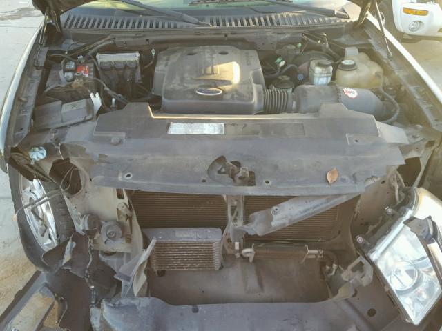 1FMRU15W83LB54663 - 2003 FORD EXPEDITION BLACK photo 7