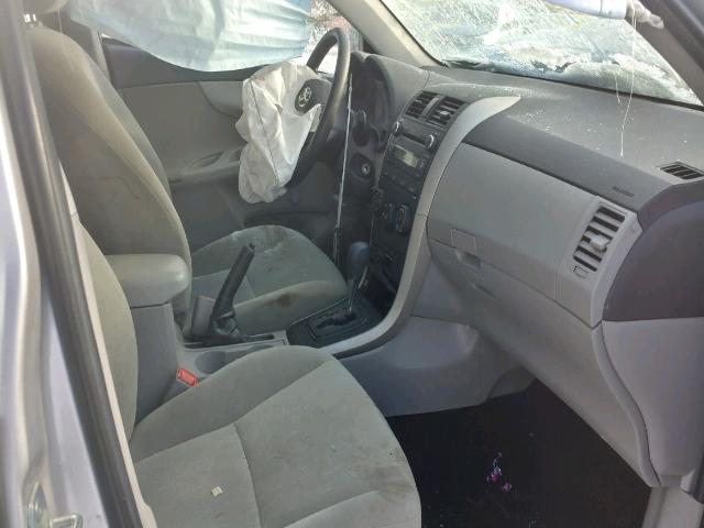 2T1BU4EE7BC706917 - 2011 TOYOTA COROLLA BA SILVER photo 5