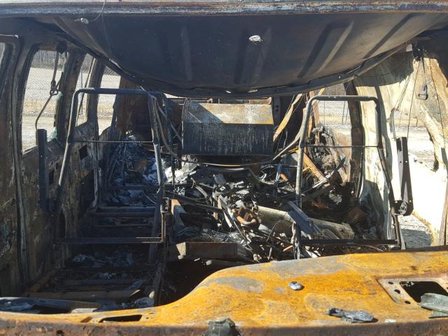 2B7HB21Y7NK127654 - 1992 DODGE RAM VAN B2 BURN photo 9