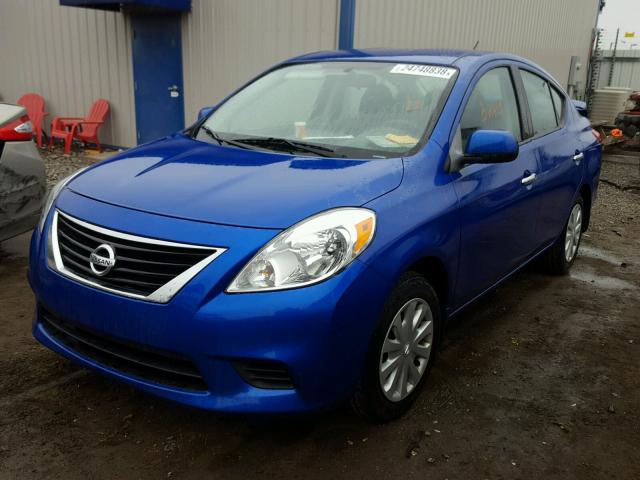 3N1CN7AP4EL866235 - 2014 NISSAN VERSA S BLUE photo 2