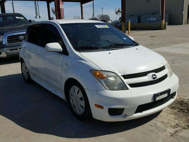JTKKT624360162452 - 2006 TOYOTA SCION XA WHITE photo 1