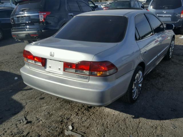 JHMCG56752C026376 - 2002 HONDA ACCORD SE GRAY photo 4