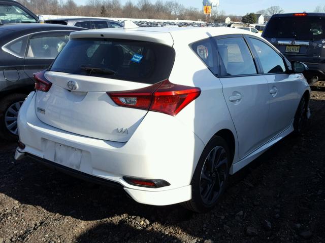 JTNKARJE0GJ522826 - 2016 TOYOTA SCION IM WHITE photo 4