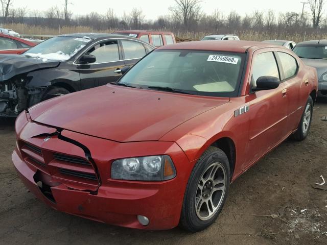 2B3KA43R66H379938 - 2006 DODGE CHARGER SE RED photo 2