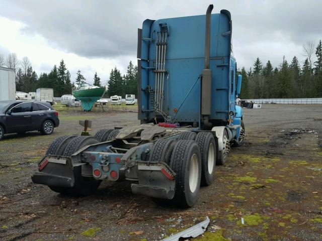 1FUNA6CK25PN45045 - 2005 FREIGHTLINER CONVENTION BLUE photo 4