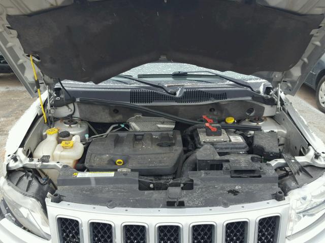 1C4NJDBB4DD271697 - 2013 JEEP COMPASS SP SILVER photo 7