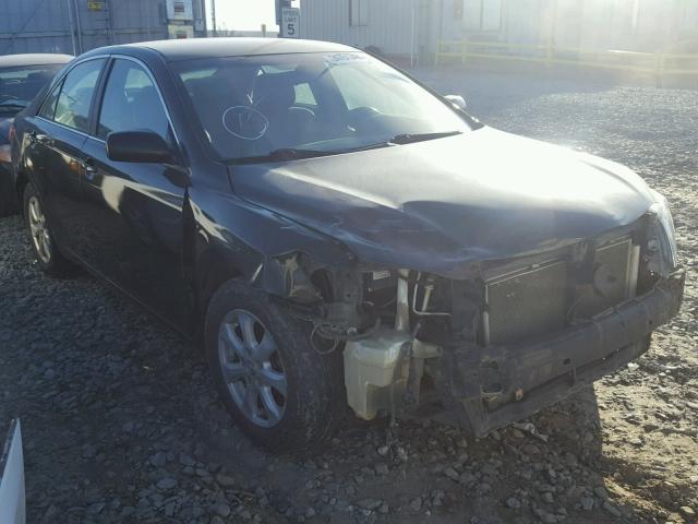 4T1BF3EK1BU581258 - 2011 TOYOTA CAMRY BASE GREEN photo 1