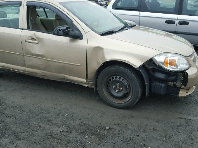 1G1AK54FX57516156 - 2005 CHEVROLET COBALT GOLD photo 9