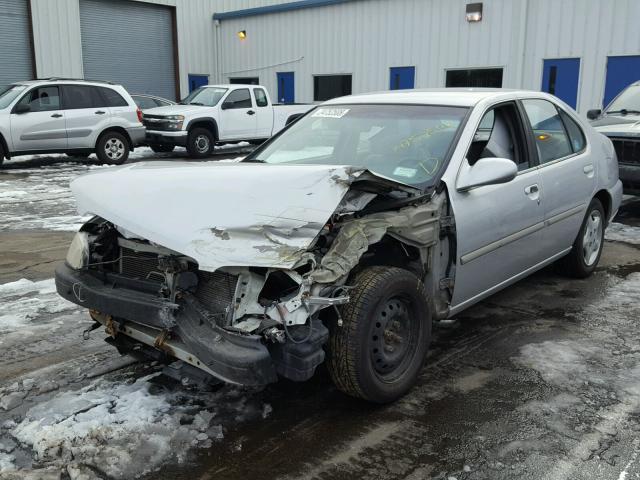 1N4DL01DX1C114488 - 2001 NISSAN ALTIMA XE GRAY photo 2