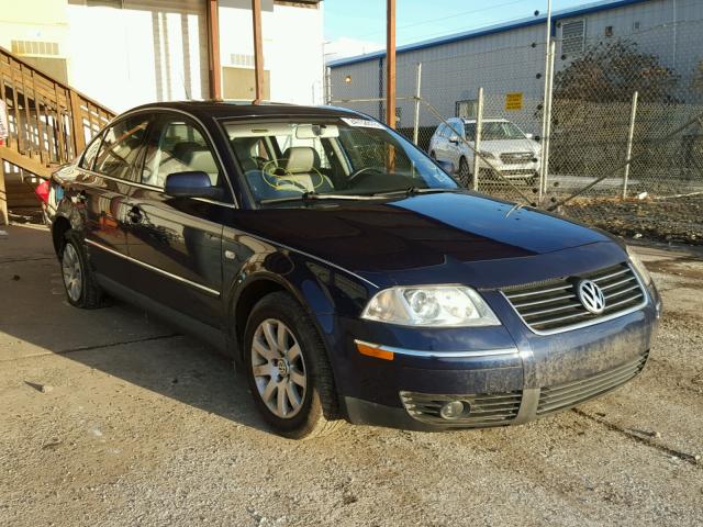 WVWPD63BX3P445019 - 2003 VOLKSWAGEN PASSAT GLS BLUE photo 1