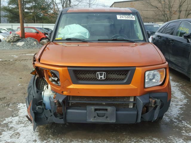 5J6YH28746L007351 - 2006 HONDA ELEMENT EX ORANGE photo 9