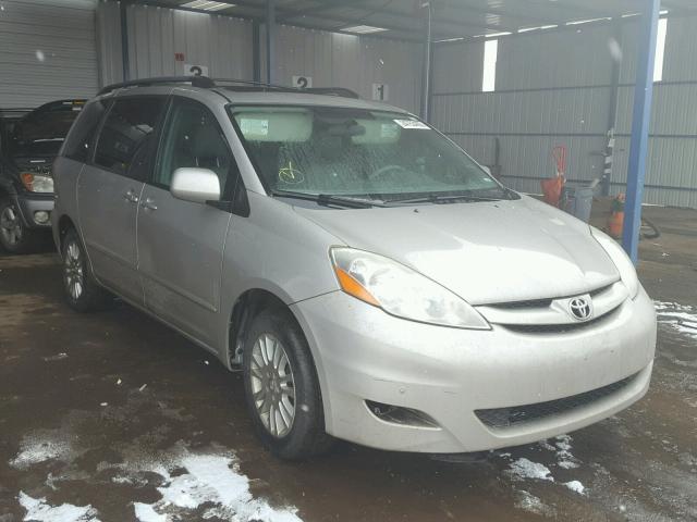 5TDBK22C19S023982 - 2009 TOYOTA SIENNA XLE SILVER photo 1