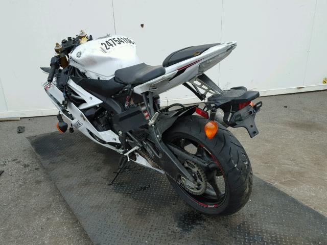 JYARJ16Y7FA008859 - 2015 YAMAHA YZFR6 C WHITE photo 3